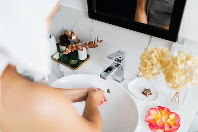 Choosing The Right Faucet for Your Vanity